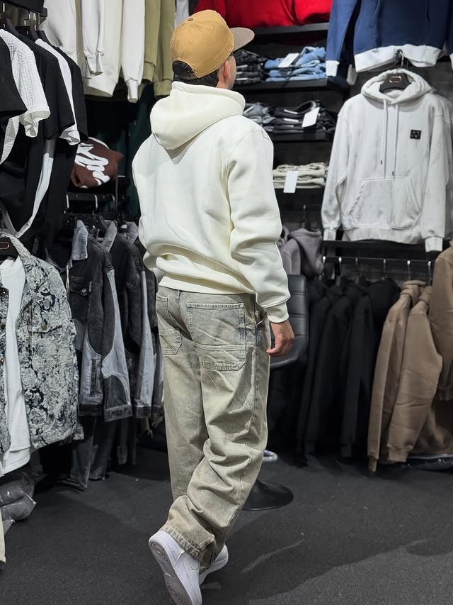 Sweatshirt à capuche