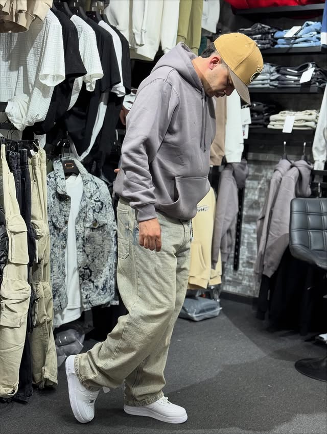 Sweatshirt à capuche